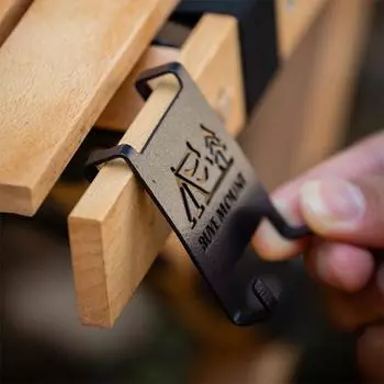 Крючок для подвешивания газового баллона для кемпингового стола, зажим для подвешивания баллона с бутаном, аксессуары для выживания, брелок для газового баллона 1pcs