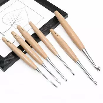 Крючок для вязания крючком Легкий эргономичный дизайн Игла для ручного вязания Гладкая деревянная игла для вязания крючком для ручной работы 3.5mm