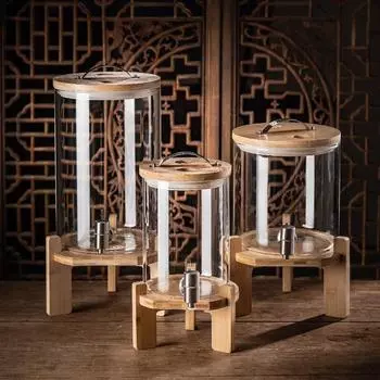 Круглая стеклянная бутылка для хранения 3 л/5 л/8 л для ликера, шотландского бурбона с деревянной подставкой и краном для бара Бутылка для алкоголя