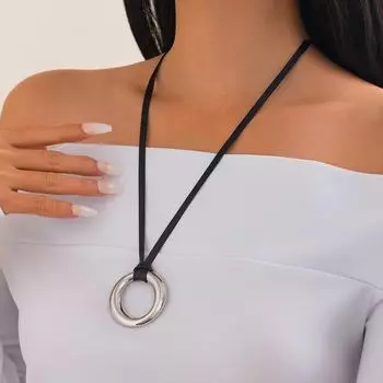 Круглое ожерелье из искусственной кожи в европейском и американском стиле — простой нестандартный дизайн из сплава, современные модные ювелирные изделия. белый