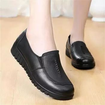 Круглый носок с неглубоким носком, модные однотонные повседневные прогулочные туфли, новые весенние и осенние плоские легкие туфли для мам, женские 35