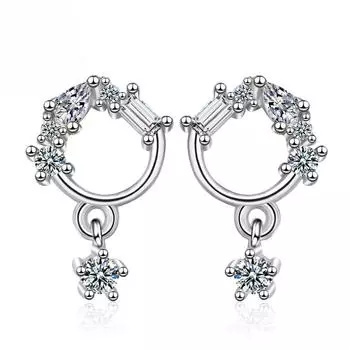 Круглый подарок на День святого Валентина Модные сверкающие классические серьги-гвоздики из циркония для женщин Ослепительные женские элегантные аксессуары Ювелирные изделия, неподвластные времени золотой