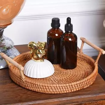 Круглый ротанговый поднос для хранения с деревянной ручкой, изготовленный вручную, поднос для сервировки из ротанга, натуральная простота, износостойкий для торта, закуски, напитка