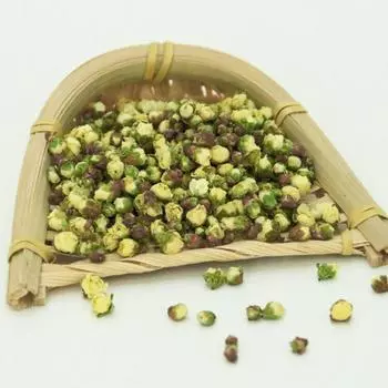 Крупный сушеный цветочный чай из китайских трав: Цветок сливы с зеленой чашечкой и цветок сливы с белой чашечкой rose tea/can 20g (about 40 pieces)