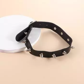 Крутое черное заклепочное женское ожерелье из цинкового сплава и искусственной кожи с металлическими шипами, ожерелье с цепочкой на ключицу, ювелирные изделия чёрный
