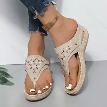 Крутые тапочки для женщин, летние, новые европейские и американские импортные, большие размеры, полые металлические, толстые, крутые тапочки для женщин 36 светло-синий