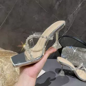 Крутые тапочки на высоком каблуке со стразами и квадратной головкой, женские, летние 2024 года, белые, с эффектом подчеркивания, бокалы для вина, односложные тапочки 35