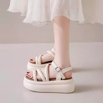 Крутые тапочки, женская летняя одежда 2024 года, новая мода, пляжные сандалии на платформе с высоким каблуком и юбкой, одно слово, перетаскивание 35