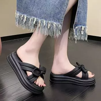 Крутые тапочки женские модные летние 2024 новые феи ветреные толстые подошвы удобные пляжные крутые тапочки женские 35