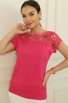 Кружевная блузка с вырезом «лодочка»