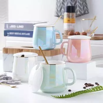 Кружка с разноцветной перламутровой глазурью Кружки Кофейные чашки и кружки Посуда для напитков Чашка для кофе Кружка для чая Оригинальная красивая пивная Забавная керамическая крышка 350ml