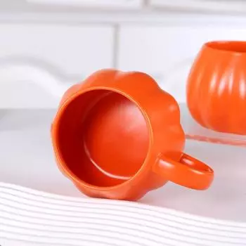 Кружка с тыквой Кружка с осенним кофе Тематическая чашка с тыквой на Хэллоуин Смешные керамические кружки с тыквой Осенние кружки Готический дьявол Сквош Керамическая чашка 375ml