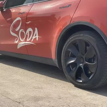 Крышка ступицы 19-дюймового колеса для Tesla Model Y: Декоративно-защитная конструкция циклонной турбины single left матовый черный