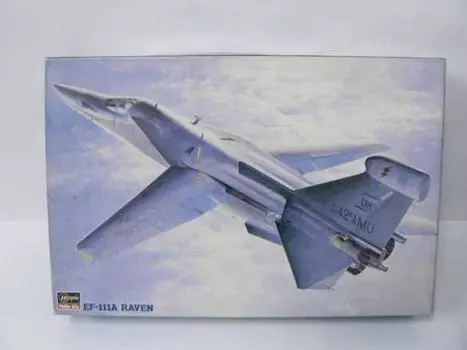 Kt3 RAVEN истребитель ВВС США с электронным оборудованием 1/72 EF-111A