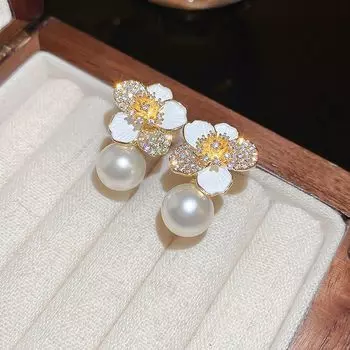 Ktlt/Light Luxury Temperament Flower Pearl Stud Earrings Female Special-Interest Design S925 Sterling Silver Needle Fancy Rhinestone Earrings White-Alloy