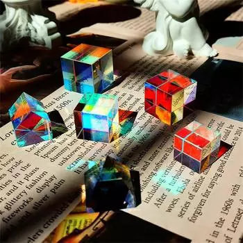 Кубический ловец солнца Украшение для дома Подарки на вечеринку Гармоническая призма Кристалл Орнамент Стеклянная посуда Солнечный свет Преломляющая призма Создатель радуги 15mm