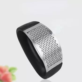 Кухонный пресс для чеснока Ручная чеснокодавилка Пресс для чеснока из нержавеющей стали Инструмент для измельчения чеснока чёрный