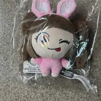 Кукла Newjeans Hanni Line Friends Сверхъестественное Мураками Такаши