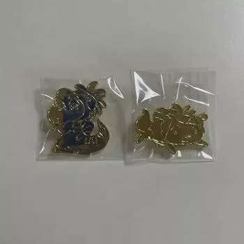 Кукушка не может высохнуть Наш дневник динозавра Золотой значок Фигурка Popup Store Pepero Комментарий