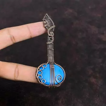 Кулон из бирюзы «Спящая красавица», подвеска из медной проволоки, подвеска ручной работы в виде гитары, подвеска из проволоки, подарок для нее, ювелирные изделия из меди с драгоценными камнями