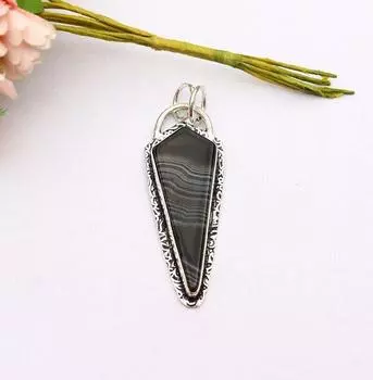 Кулон из ботсванского агата Ожерелье из ботсванского агата Серебряный кулон с драгоценным камнем грушевидной огранки
