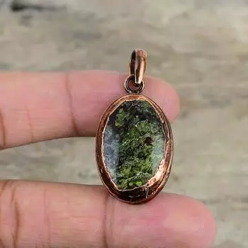 Кулон из кровавого камня дракона Медный кулон гальванической формовки Ювелирные изделия из настоящего драгоценного камня Подвеска ручной работы Кулон из кровавого камня дракона Медные украшения Свадебные подарки