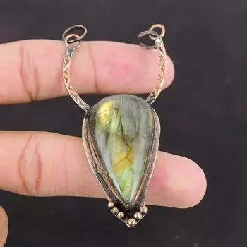 Кулон из лабрадорита, медный кулон, высококачественный драгоценный камень, лабрадорит, медные украшения, потрясающий кулон, подарок на годовщину, ювелирные изделия ручной работы
