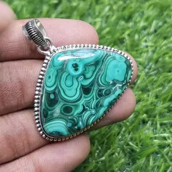 Кулон из натурального малахита, стерлинговое серебро 925 пробы, кулон с драгоценным камнем, кулон необычной формы, подарок для нее зелёный