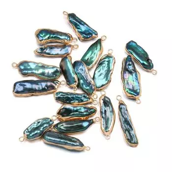 Изящный кулон из натурального пресноводного жемчуга 9 x 23-10 x 26 mm зелёный