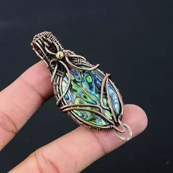 Кулон из ракушки морского ушка с драгоценным камнем, ювелирные изделия ручной работы из чистой медной проволоки, обернутые ювелирными изделиями 2.95 Inches зелёный