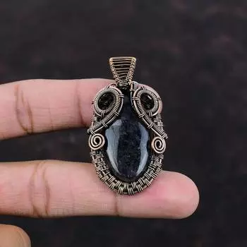 Кулон из солнечного камня с иолитом, медная проволока, кулон, ювелирные изделия из драгоценных камней, элегантный кулон, ювелирные изделия ручной работы, свадебный подарок, медные украшения