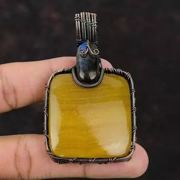 Кулон из желтого кружева с агатом, кулон в медной проволоке, кулон из настоящего драгоценного камня, медные украшения, кулон ручной работы, подарок для нее, кулон из лабрадорита