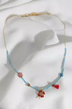 Кулон клевера с красной звездой и синим ожерельем