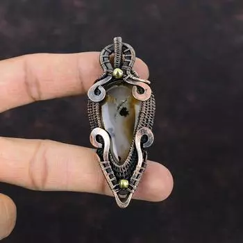 Кулон с агатом Монтана, кулон в медной проволоке, элегантные ювелирные изделия ручной работы, стильный кулон, кулон из натурального драгоценного камня, медные украшения для подарка