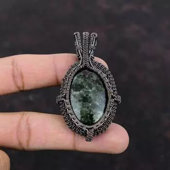 Кулон с эвдиалитом, обернутый медной проволокой, кулон с эвдиалитом, ювелирные изделия из драгоценных камней, этнический кулон ручной работы, ювелирные изделия из медной проволоки, уникальный кулон для подарка