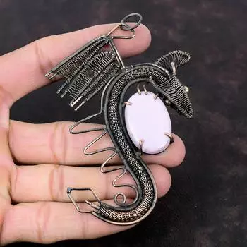 Кулон с фосфосидеритом, медная проволока, кулон, драгоценный камень, медные украшения, кулон ручной работы, кулон с драконом, фосфосидерит, ювелирные изделия для подарка