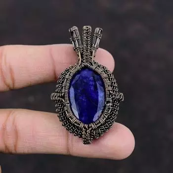 Кулон с граненым синим сапфиром, медная проволока, ювелирные изделия, кулон ручной работы, медный кулон с драгоценным камнем, подарок на годовщину, кулон, завернутый в проволоку