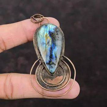 Кулон с лабрадоритом, медный кулон, кулон из натурального драгоценного камня ручной работы, оксидированная медная бижутерия, кулон с камнем по дате рождения, подарок для нее, антикварный кулон