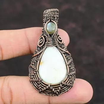 Кулон с лимонным хризопразом, медная проволока, кулон, ювелирные изделия ручной работы, подарок для мамы, уникальный дизайн, кулон из проволоки, ювелирные изделия из лабрадорита