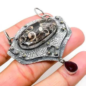 Кулон Turritella Fossil Gemstone ручной работы из стерлингового серебра 925 пробы 2,60 дюйма N4k88