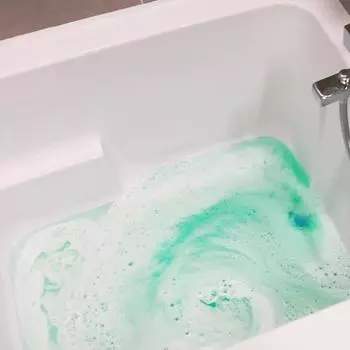 KUNDAL Набор из 4-х бомбочек для ванны Bubble & Sparkling Bath Bomb 200 г, корейская косметика с приятным ароматом