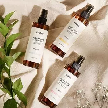 KUNDAL Парфюмированный дезодорант для комнаты и ткани 300 мл 2 шт. + Освежитель воздуха для гардероба 20 г 4 упаковки, корейская косметика с хорошим ароматом