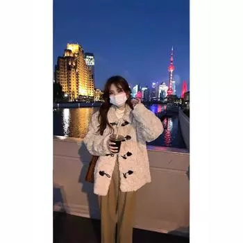 Куртка из искусственного меха кролика 2024 зимняя свободная утолщенная экологически чистая меховая пряжка с роговым мехом короткая женская S 75-105