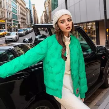 Куртка-пуховик из хлопка с бейсбольным воротником, женские короткие модели, новая мода, иностранный стиль, дизайн, уменьшающий возраст, легкая куртка из хлопка с пухом прилив M белый