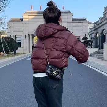 Куртка-пуховик с капюшоном, женская зимняя новая модная супер красивая утолщенная куртка-хлеб S