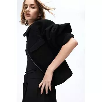 Куртка с карманами HM, черная