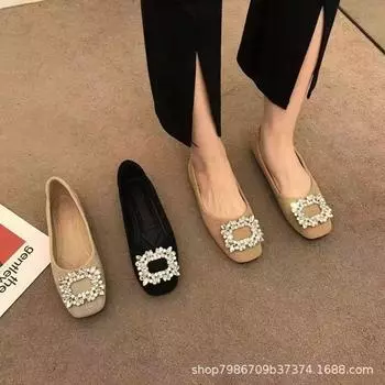 Квадратная головка неглубокий носок одинарные туфли женские плоская подошва 2024 новые весенние и осенние туфли французский вечерний бриз темперамент стразы 35 абрикосовый