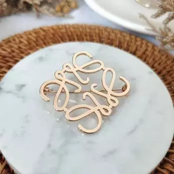 Квадратная полая пара утолщенная позолоченная элегантная брошь Rose Gold + Square