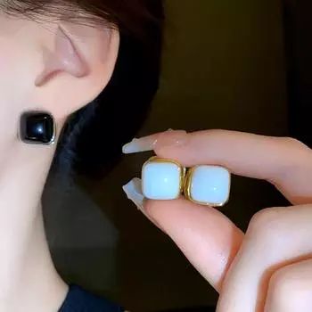 Квадратные геометрические серьги с гальваническим покрытием из настоящего золота Dongdaemun, простые темпераментные серьги в стиле ретро, универсальные высококачественные женские серьги