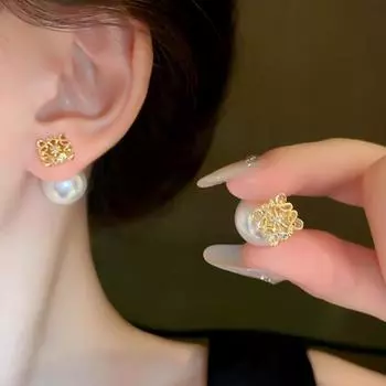 Квадратные серьги с гальваническим золотым и серебряным жемчугом — стиль французского двора, нишевый элитный класс